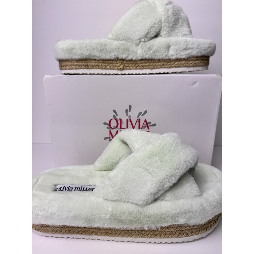 Olivia Miller Faux Fur Crossband Slippers Mint Green Open Toe Slide Size 10
